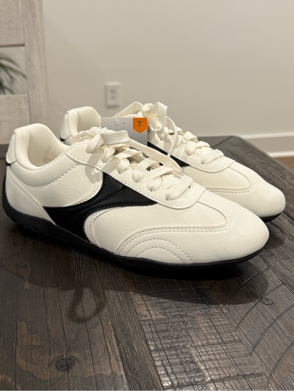 Avia Women’s Faux Suede Athletic Lifestyle Sneakers White and Black 7